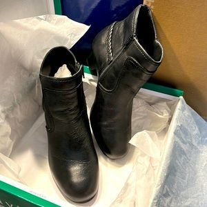 David Tate Claudia Black Ankle Boots 8WW